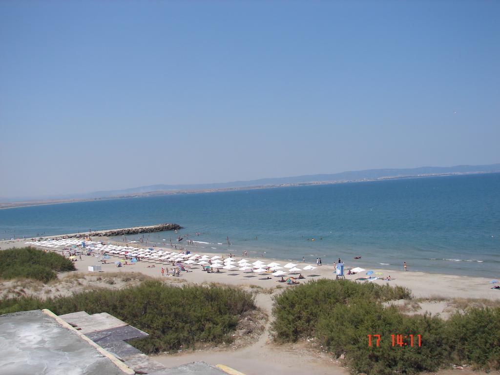 Golden Sea View Apartments Поморіє Екстер'єр фото