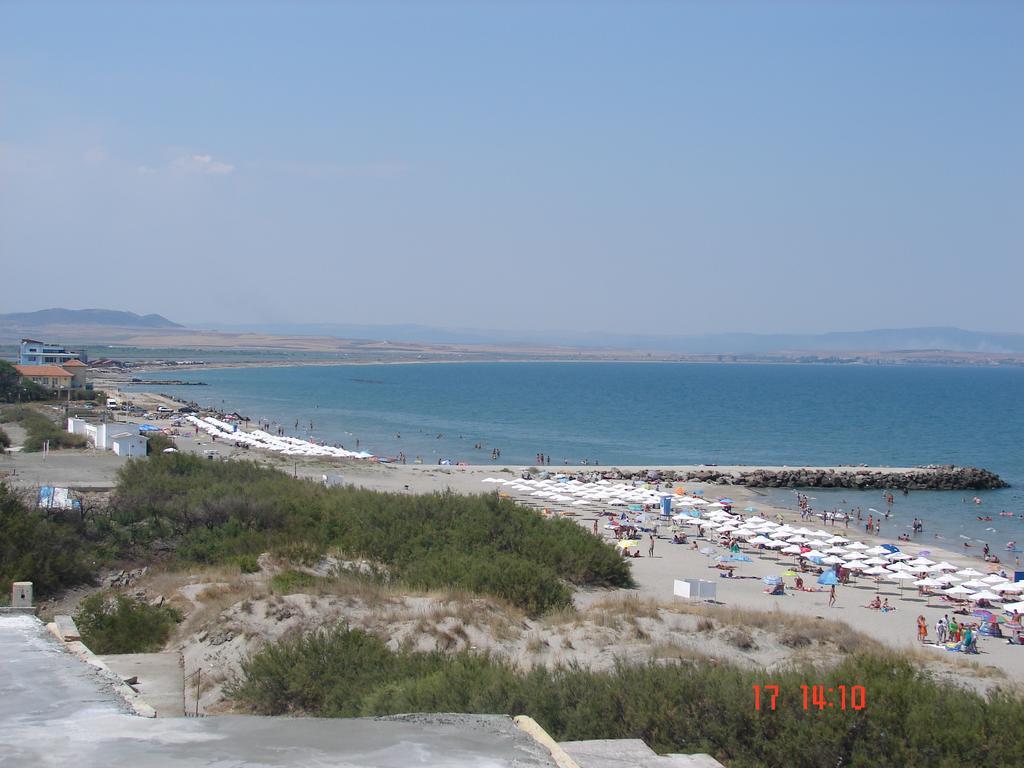 Golden Sea View Apartments Поморіє Екстер'єр фото