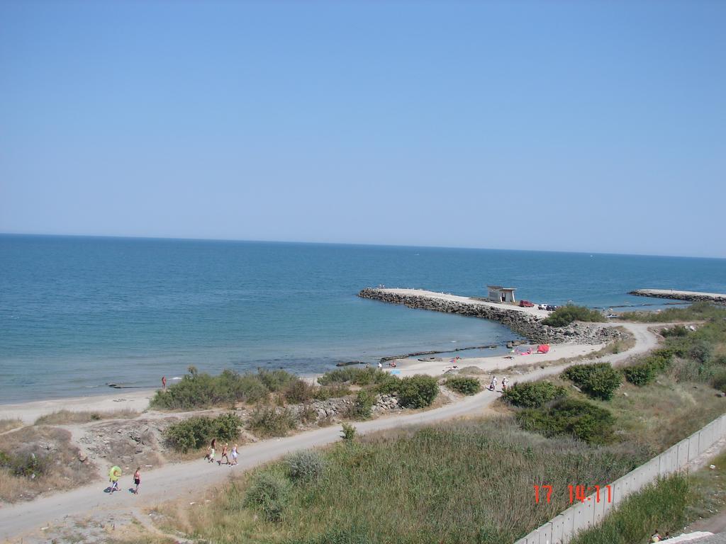 Golden Sea View Apartments Поморіє Екстер'єр фото